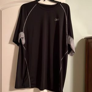 Reebok men’s shirt